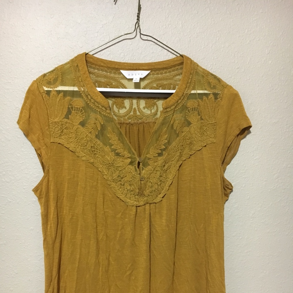 Adiva Size M Yellow Shirt with Lace Detail